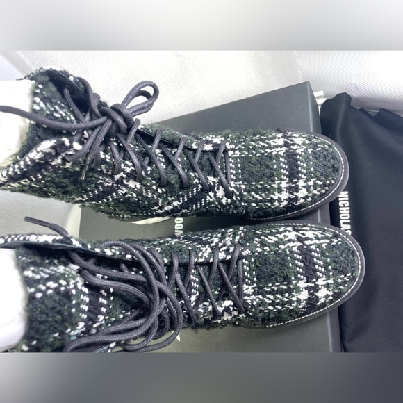 Nicholas Kirkwood Women’s Casati Faux Pearl Combat Boots. NWB. Black/White - Picture 8 of 12